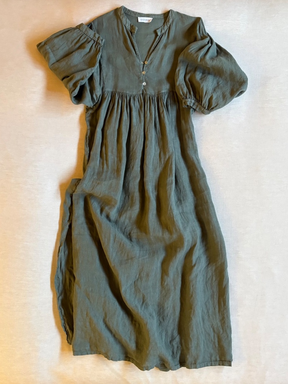 Beachwood Bonita Linen Dress in Fern - Picture 2 of 7